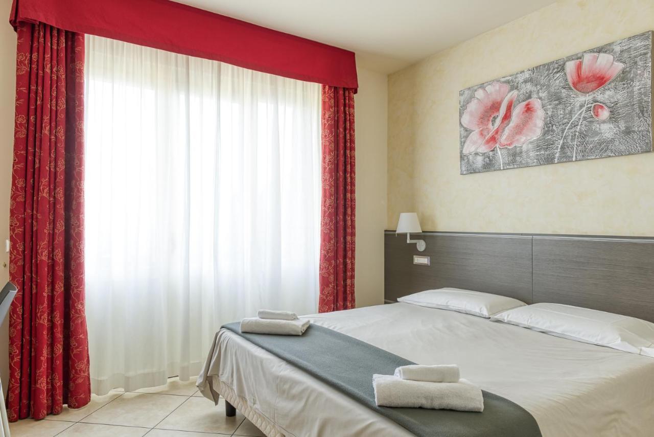Hotel Lumin Cremia Kültér fotó